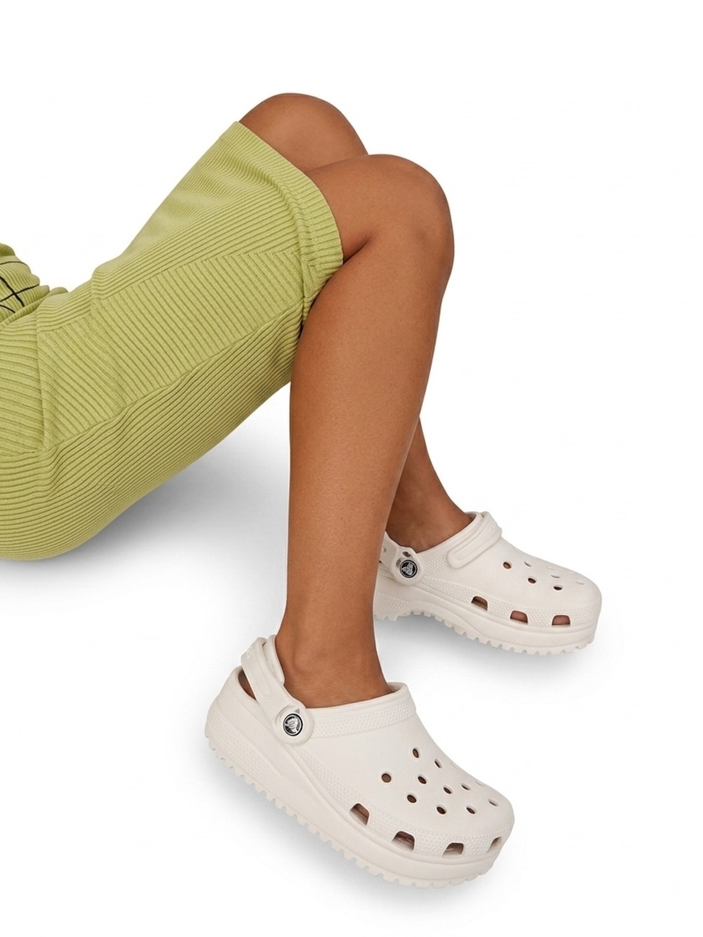 CROCS | CLASSIC HIKERS IN WHITE SIZE 7